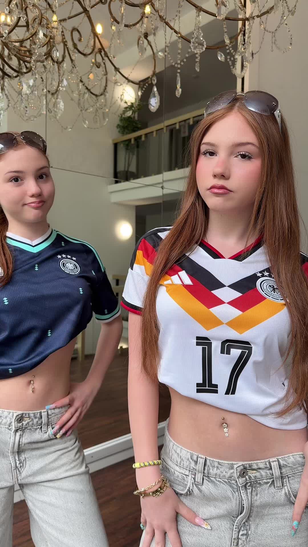 @twinsonice_official