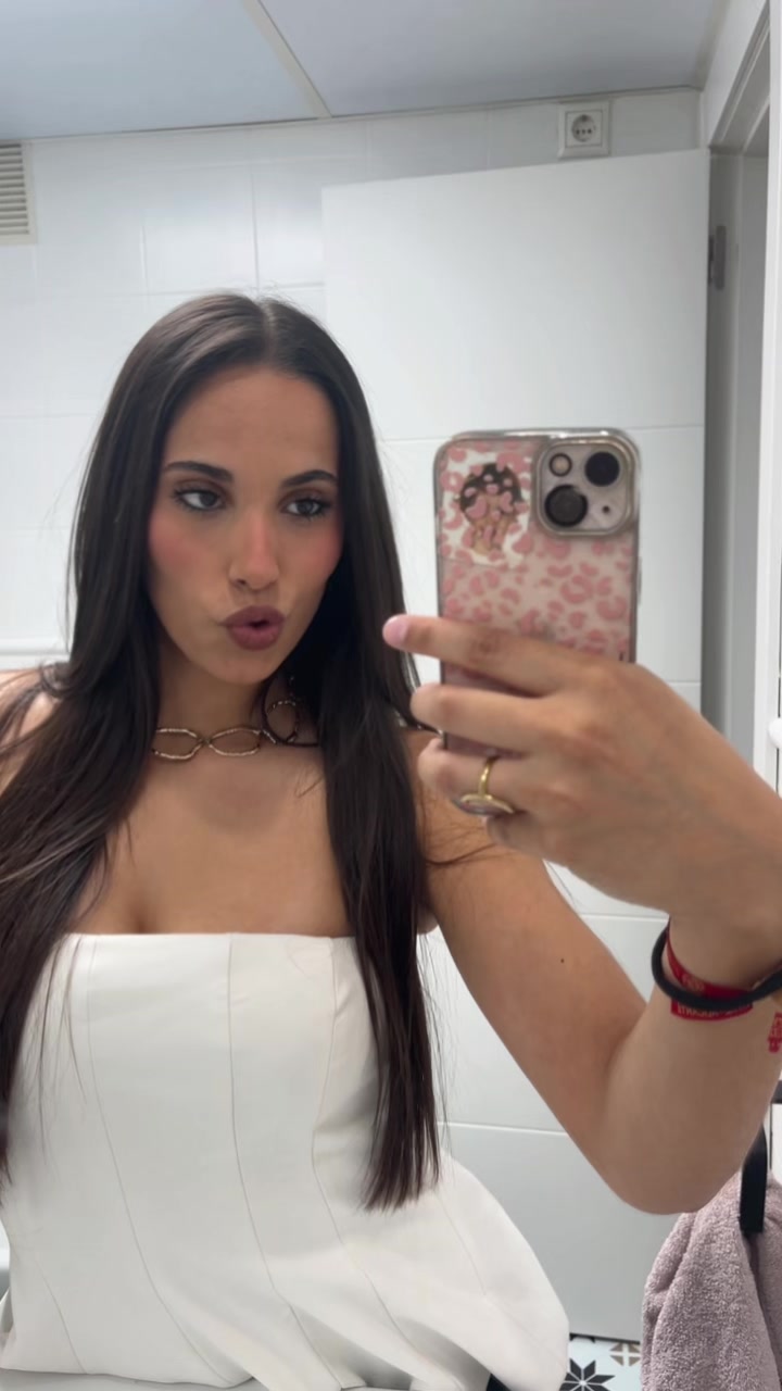 @AITANA PUCHE