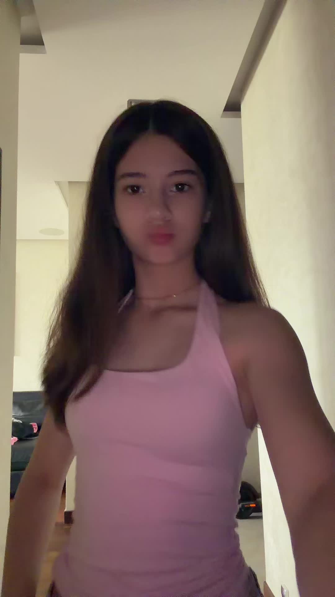 @Yaniixx_00