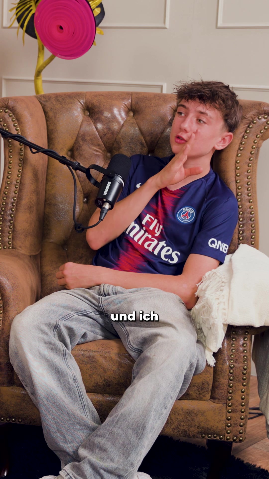 @deinemutter.podcast
