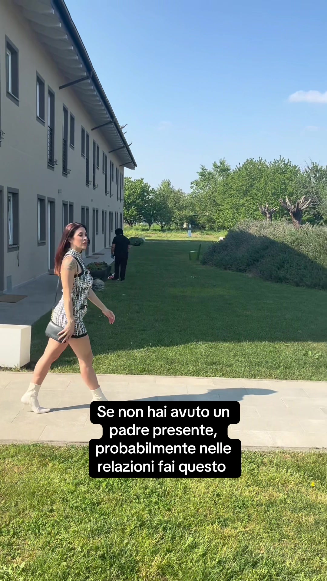 @ElenaBeccore