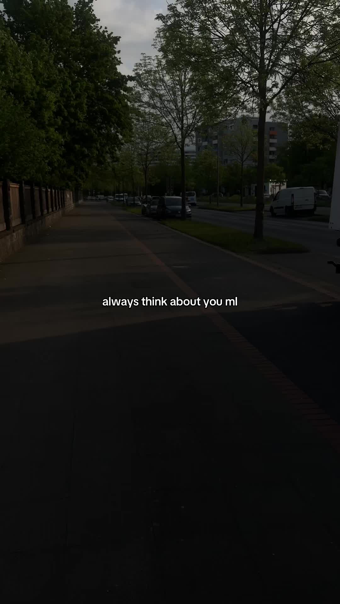@8xw