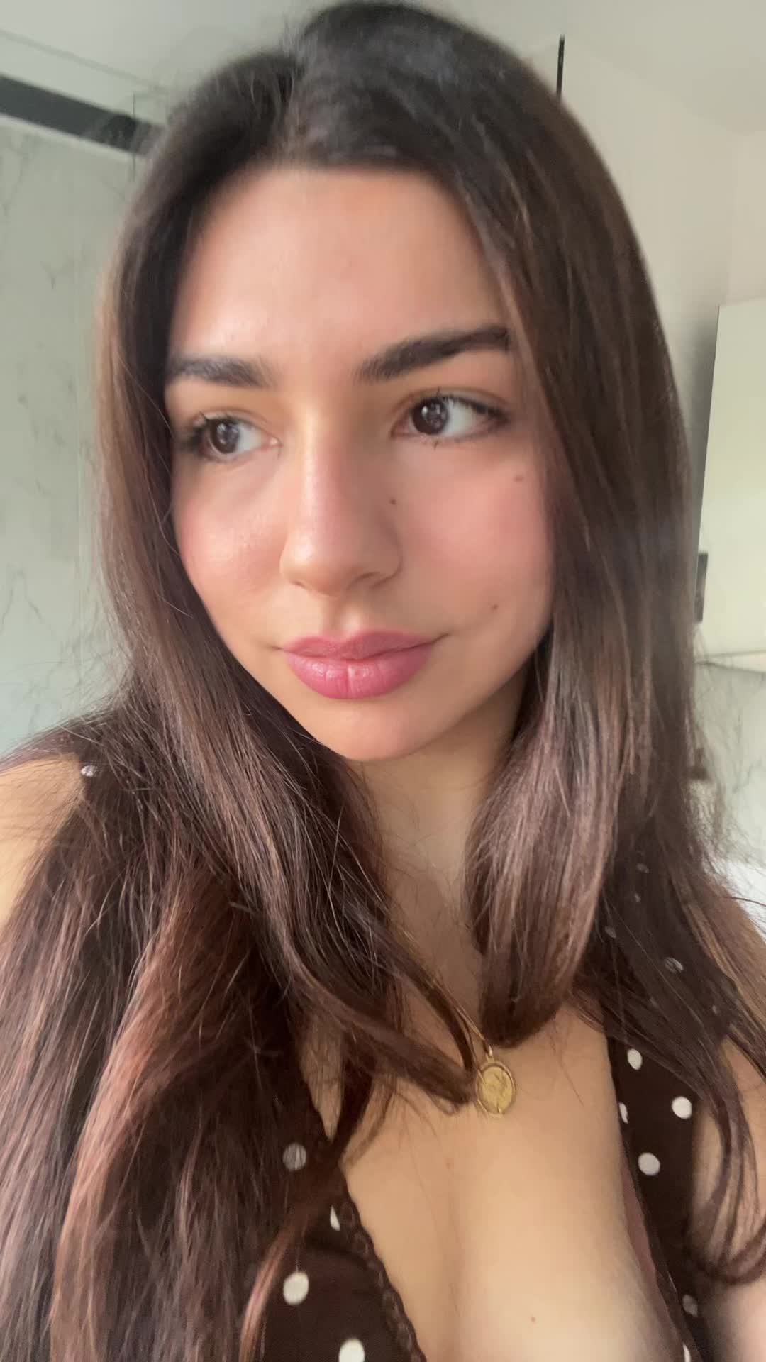 @bydulara