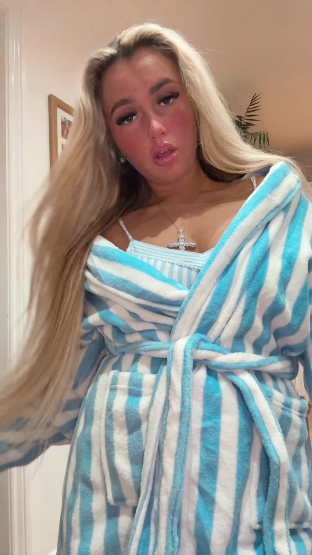 @R👸🏽