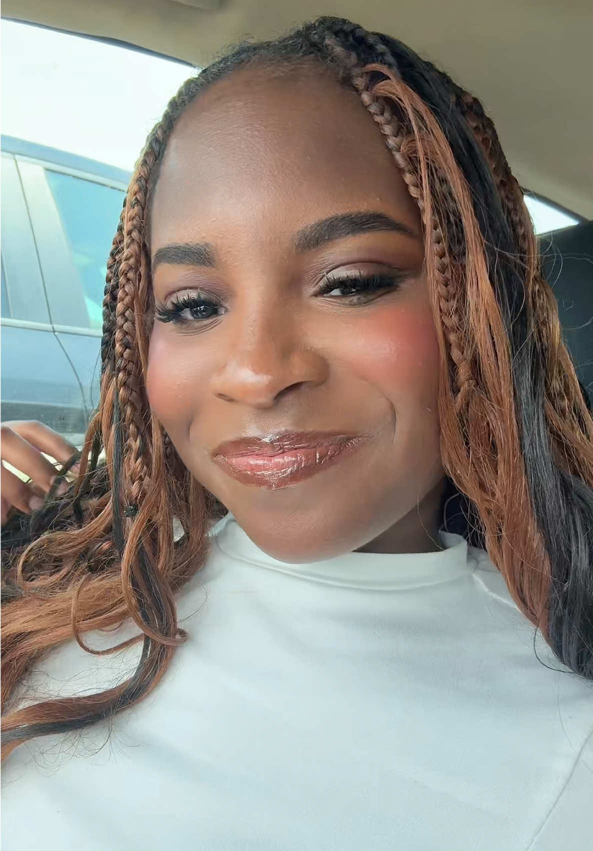 @itsqueenamaya