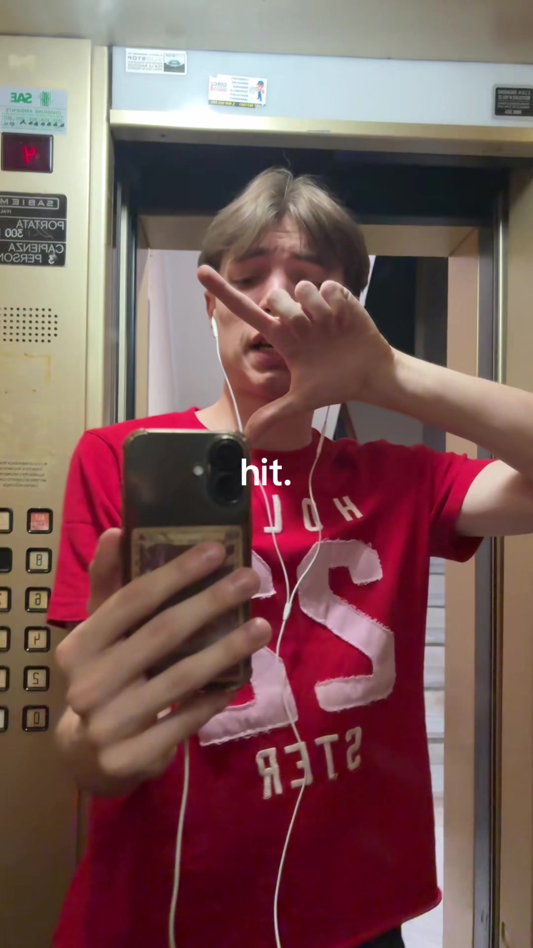 @Reskyu