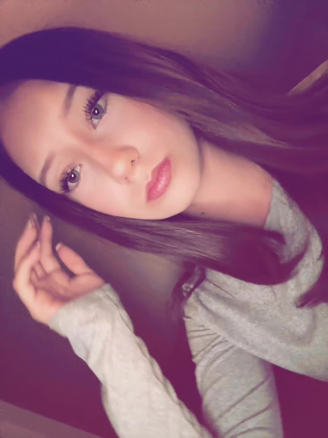 @Леони