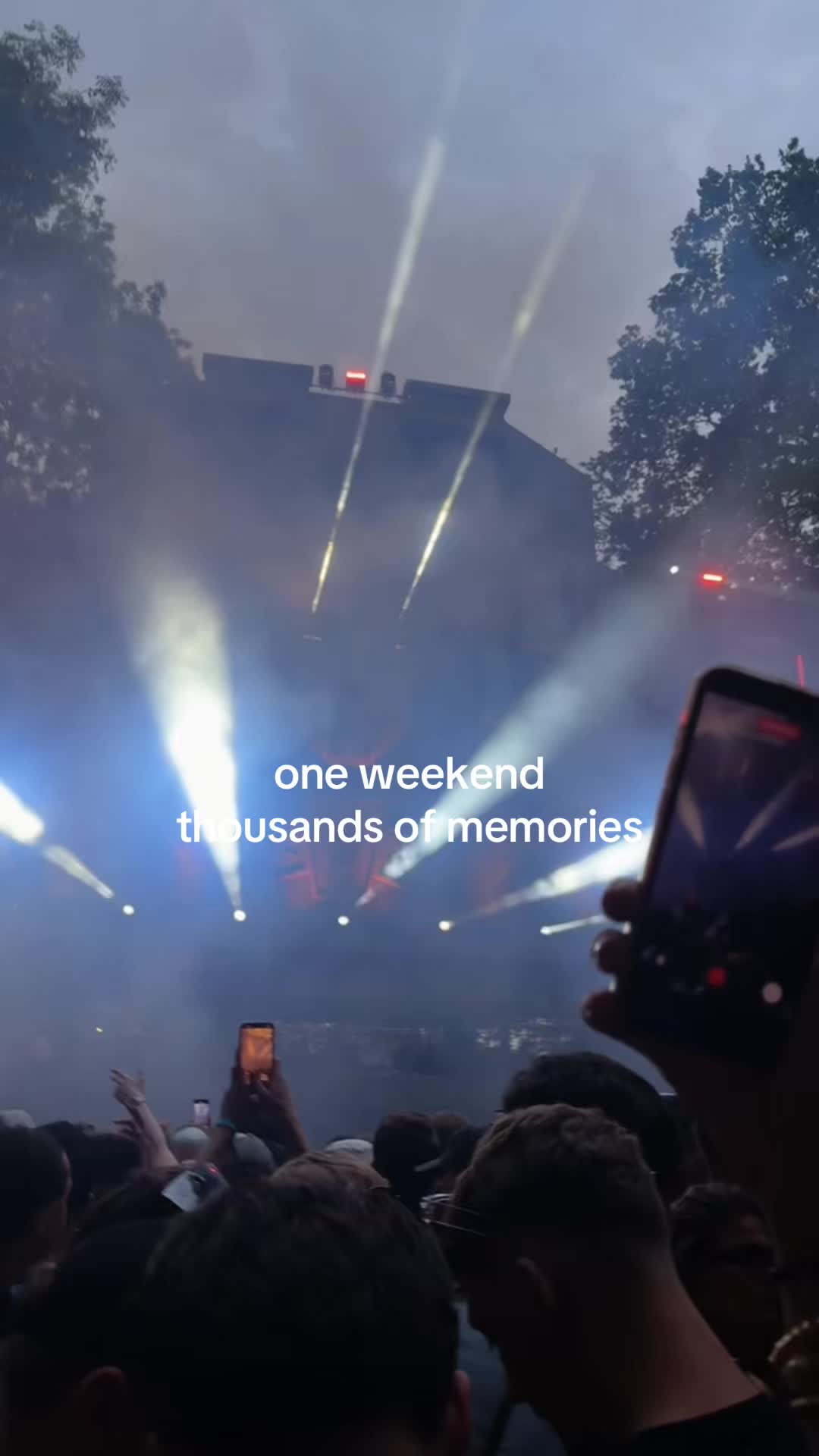 @caoimhewhite