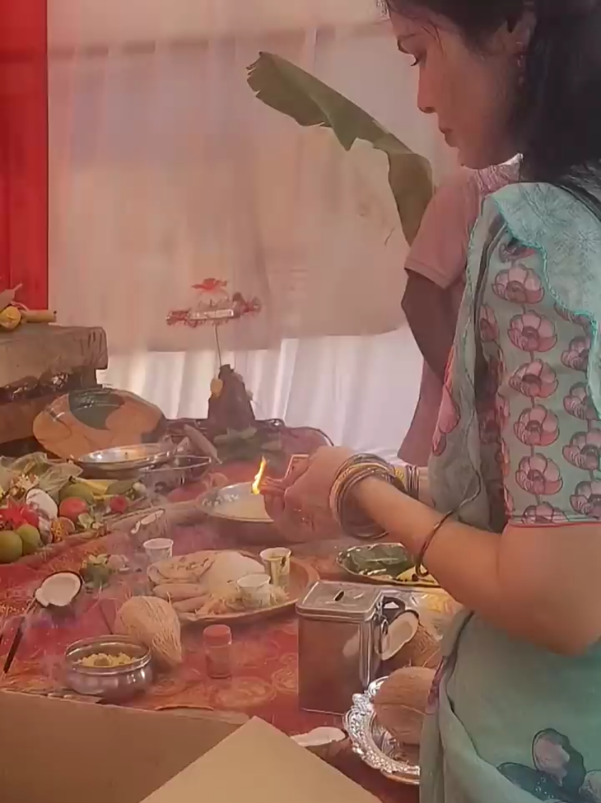 @DUBAI LO RADHA