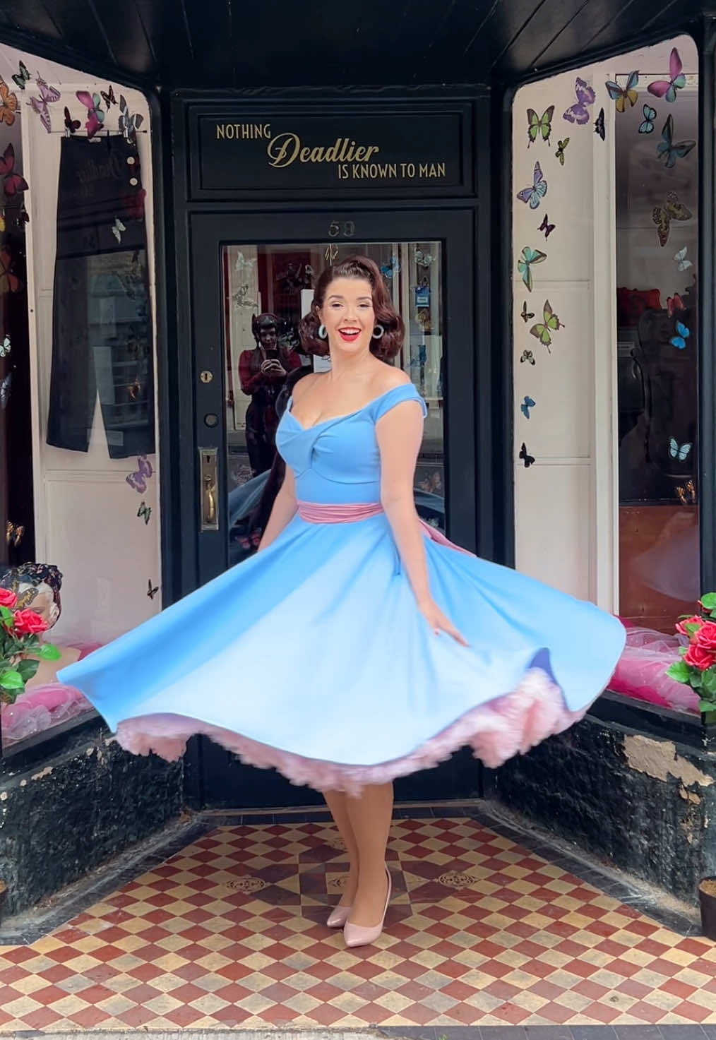 @Deadly - vintage pinup shop