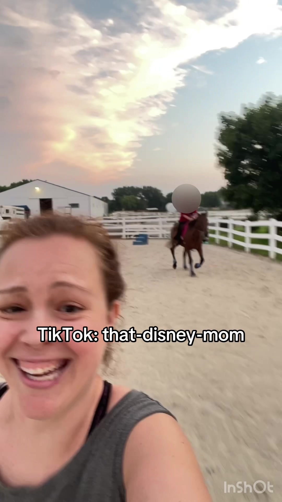 @That Disney Mom ✨