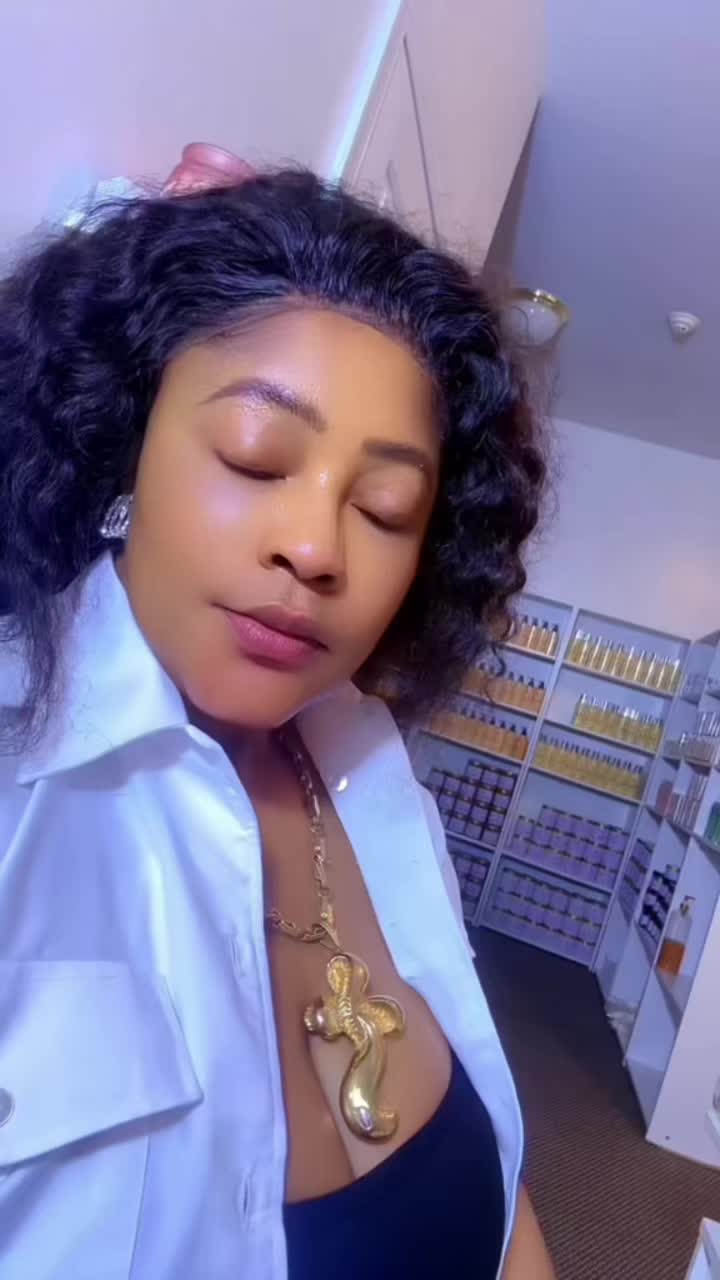 @Officialomoborty