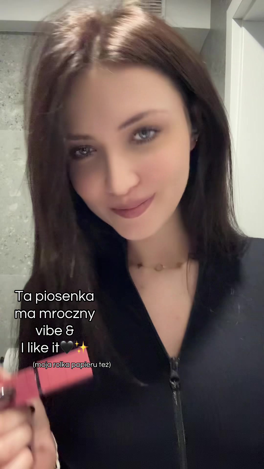@Mira🦋✨