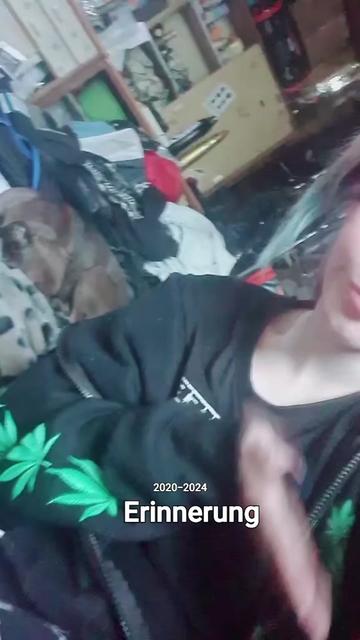 @Punk_mom_2018