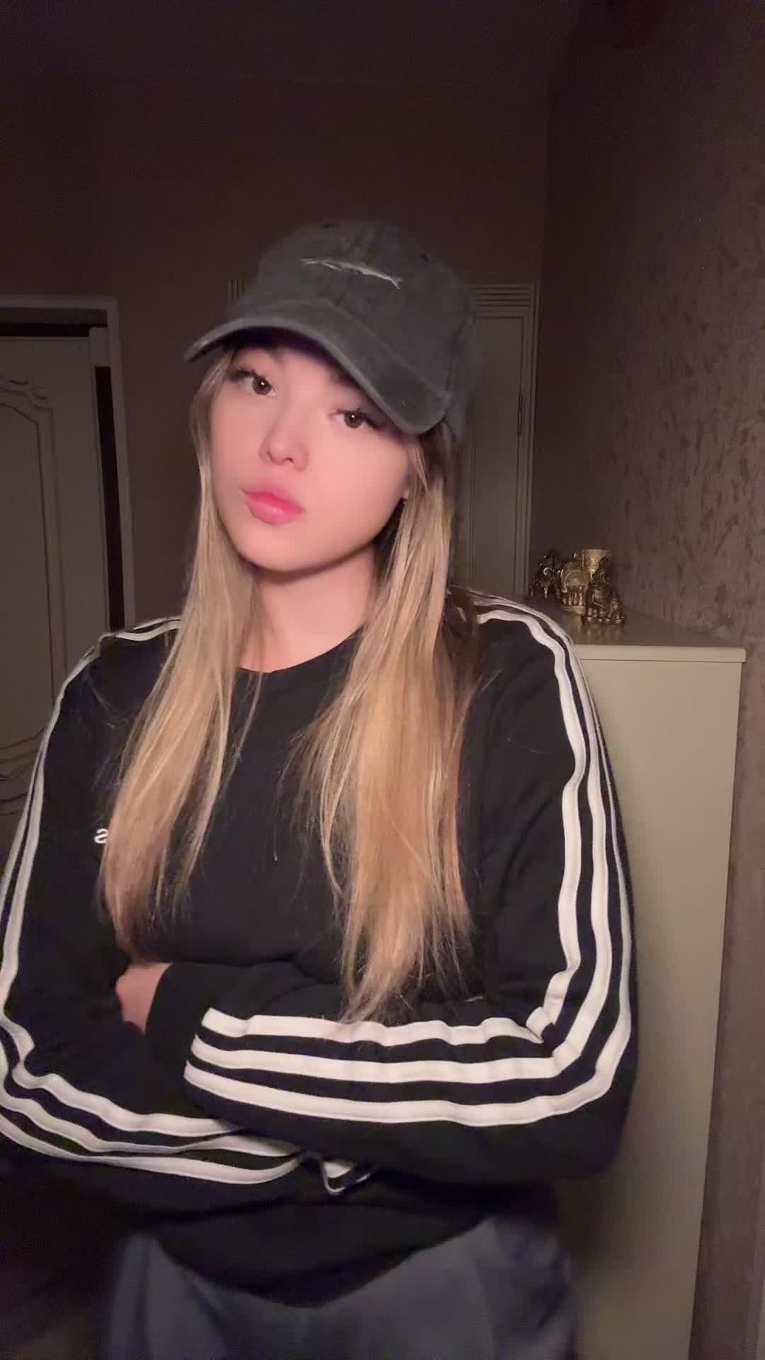@Кореш