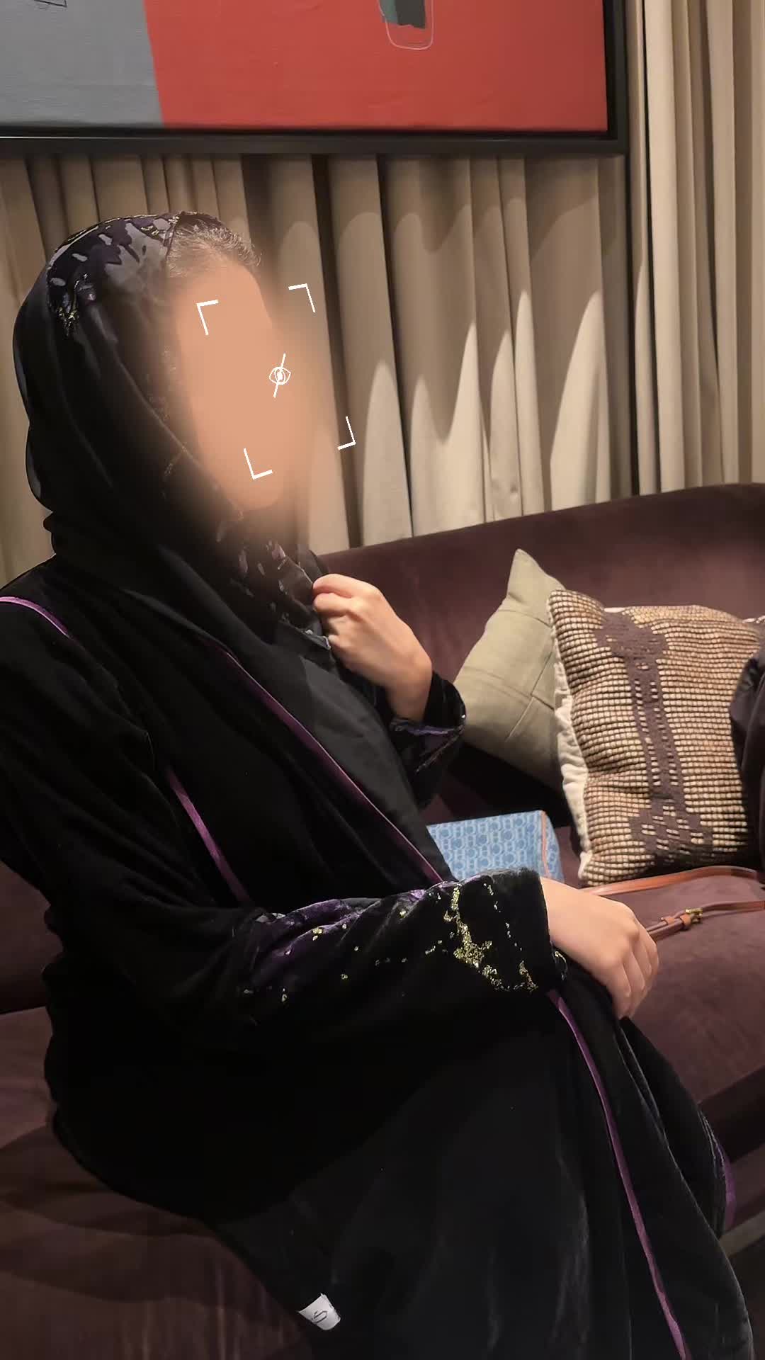 @عبايات كتان