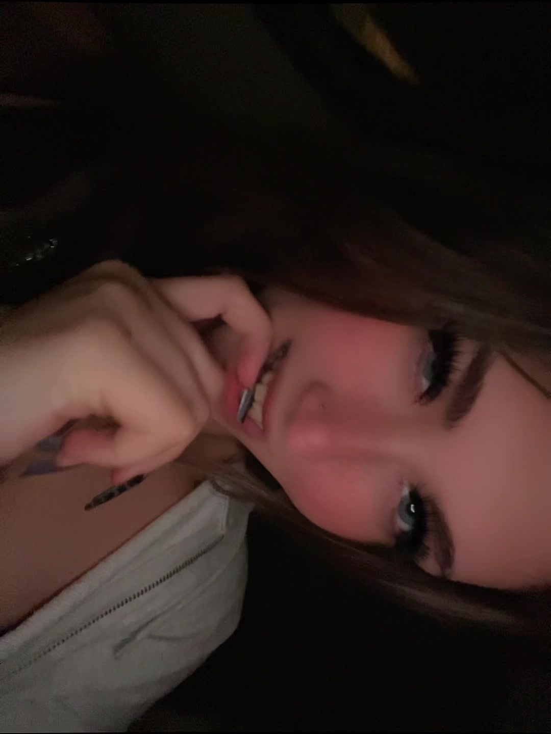 @𝒮𝒸𝒶𝓇~𝓂𝒶𝓇𝒾ℯ 💋