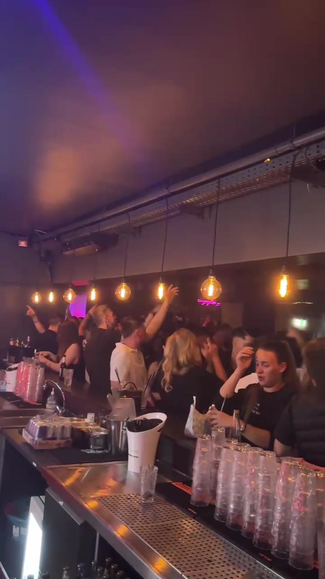 @MOJCLUB