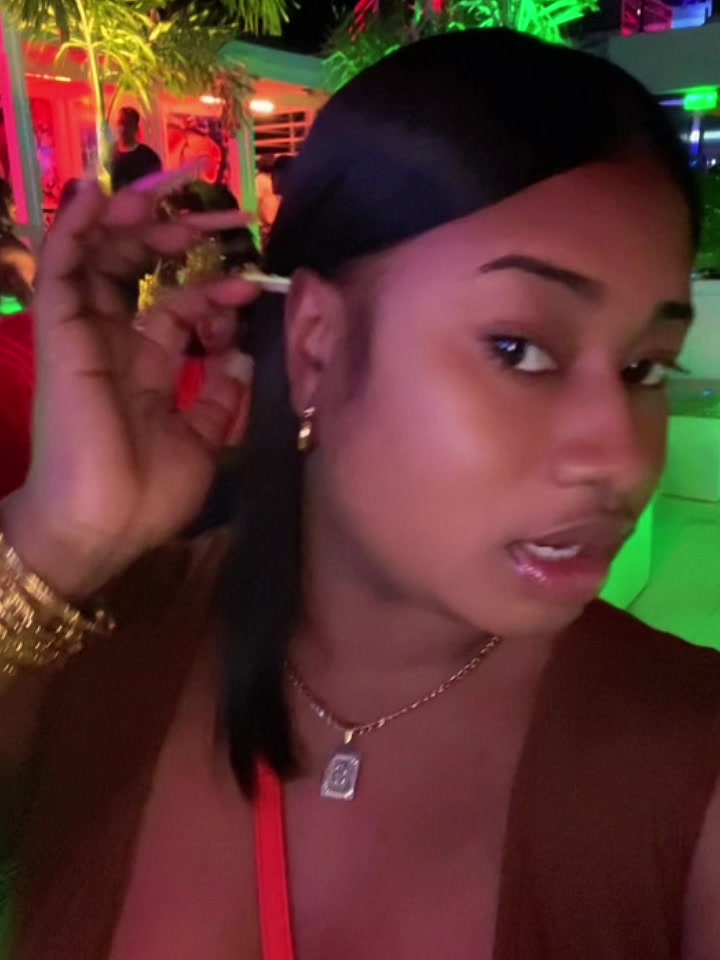 @Shan🇯🇲