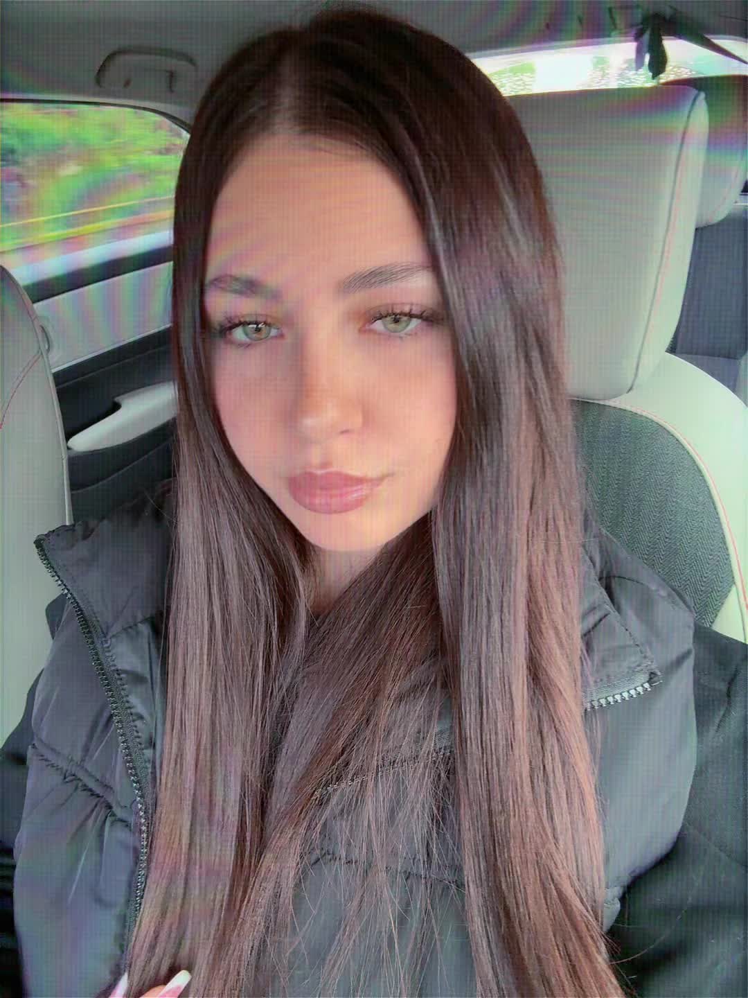 @vi