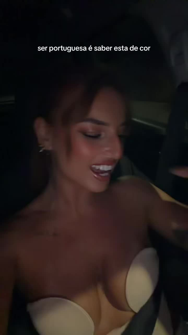 @Helena Cardoso
