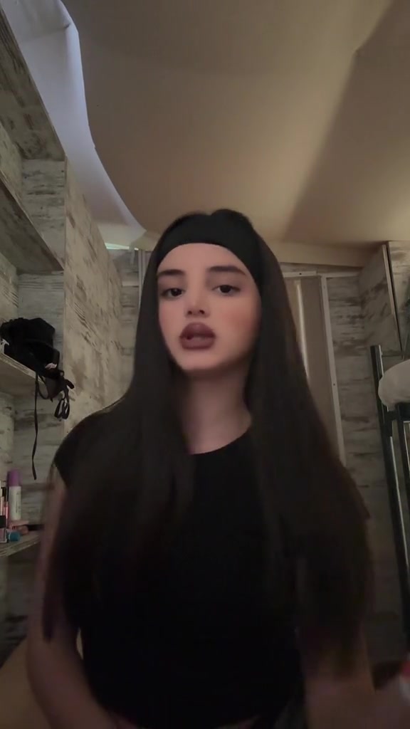 @sofiazinno__
