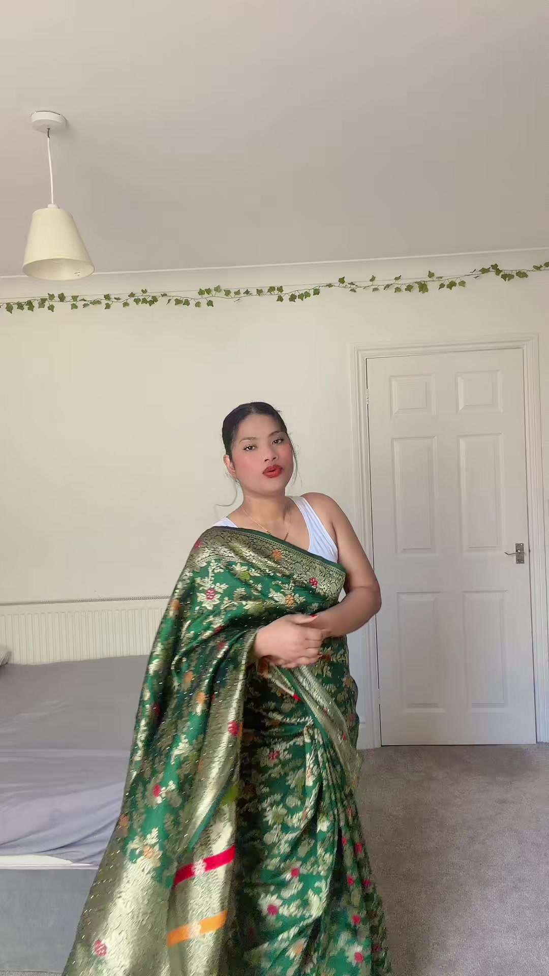 @Aruna-collection-Uk🇬🇧