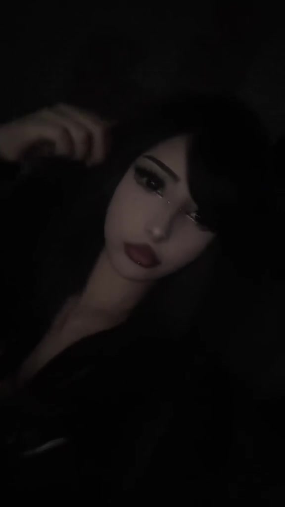 @crymmori