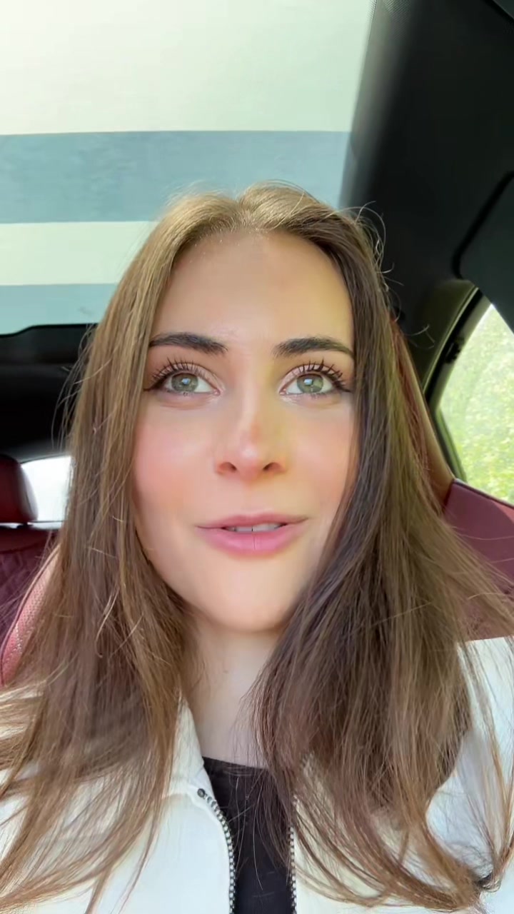 @Alexee