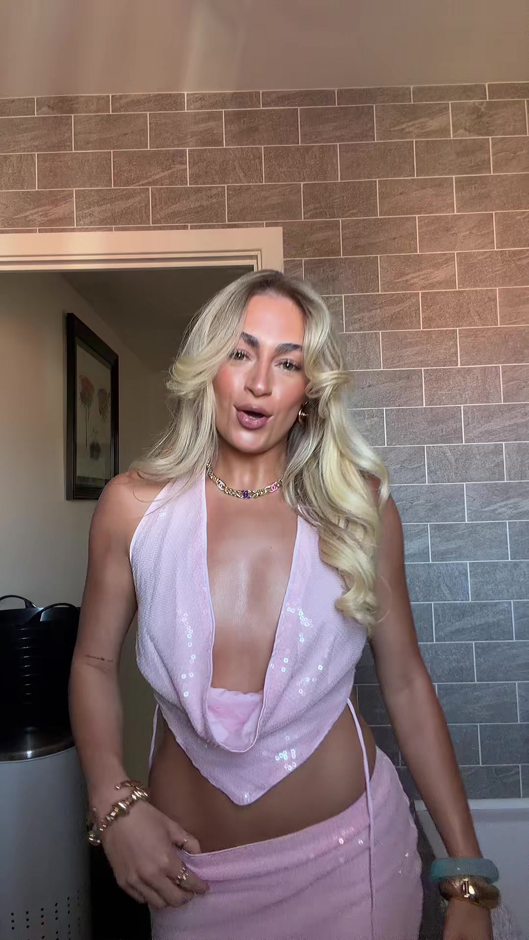 @ellececooper