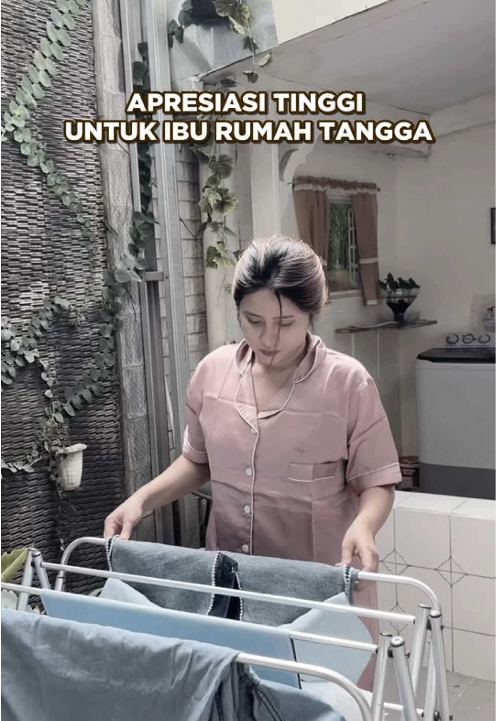 @AmuraOfficial