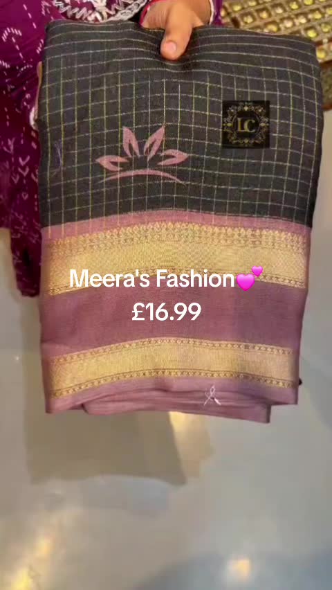 @Meera's Fashion ๐๐