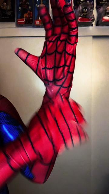 @Spider-Hood