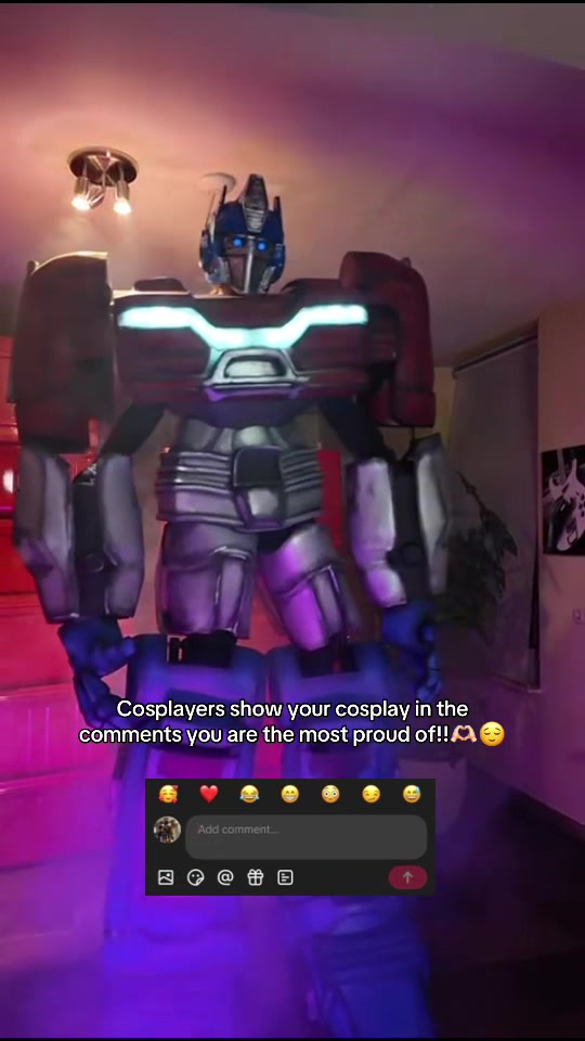 @Lon_cosplay