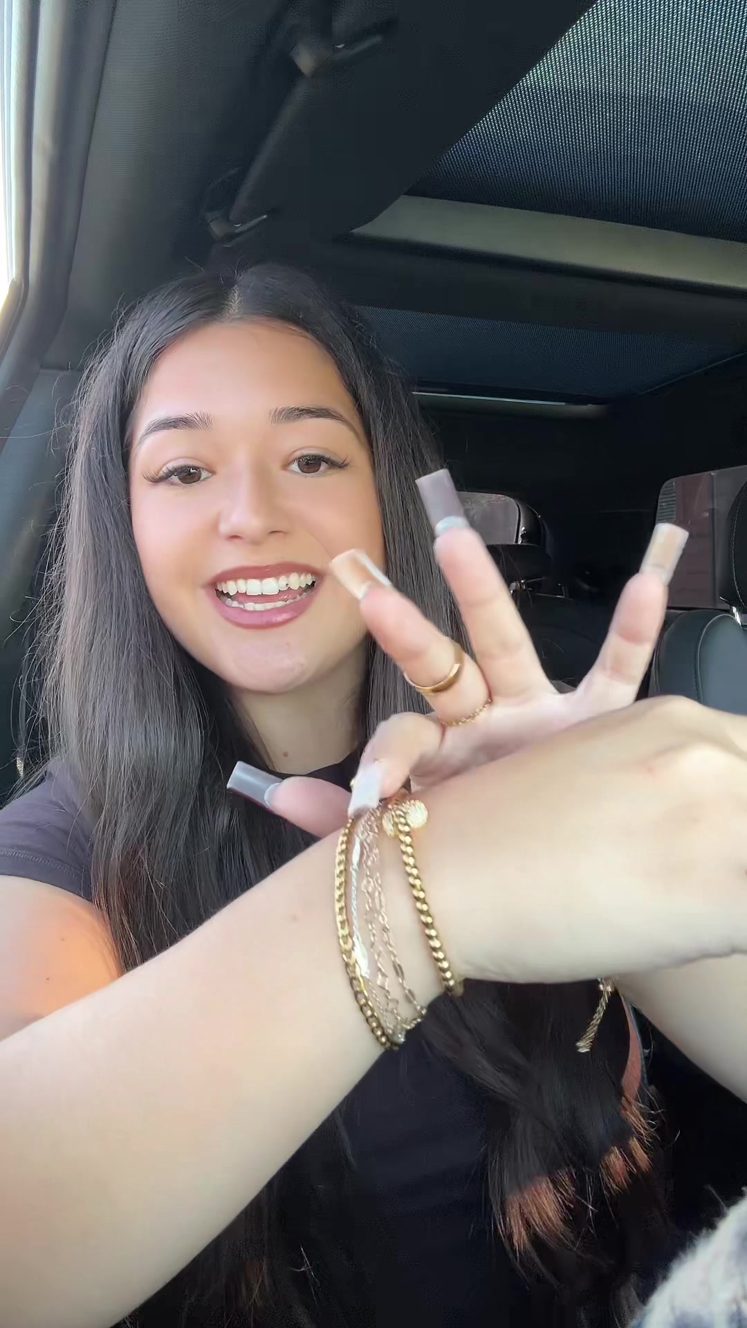 @Cristiline✨