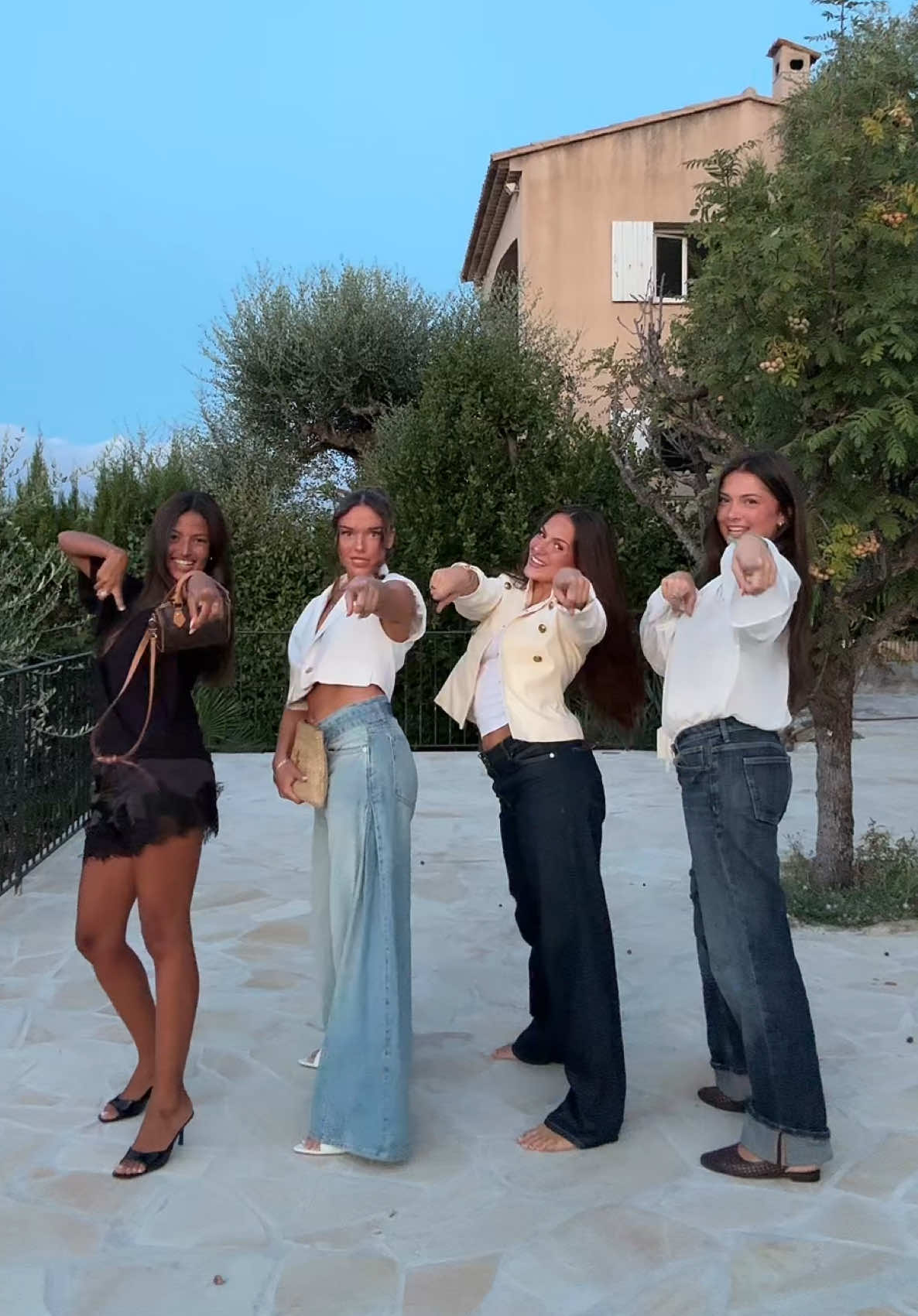 @4filles1été