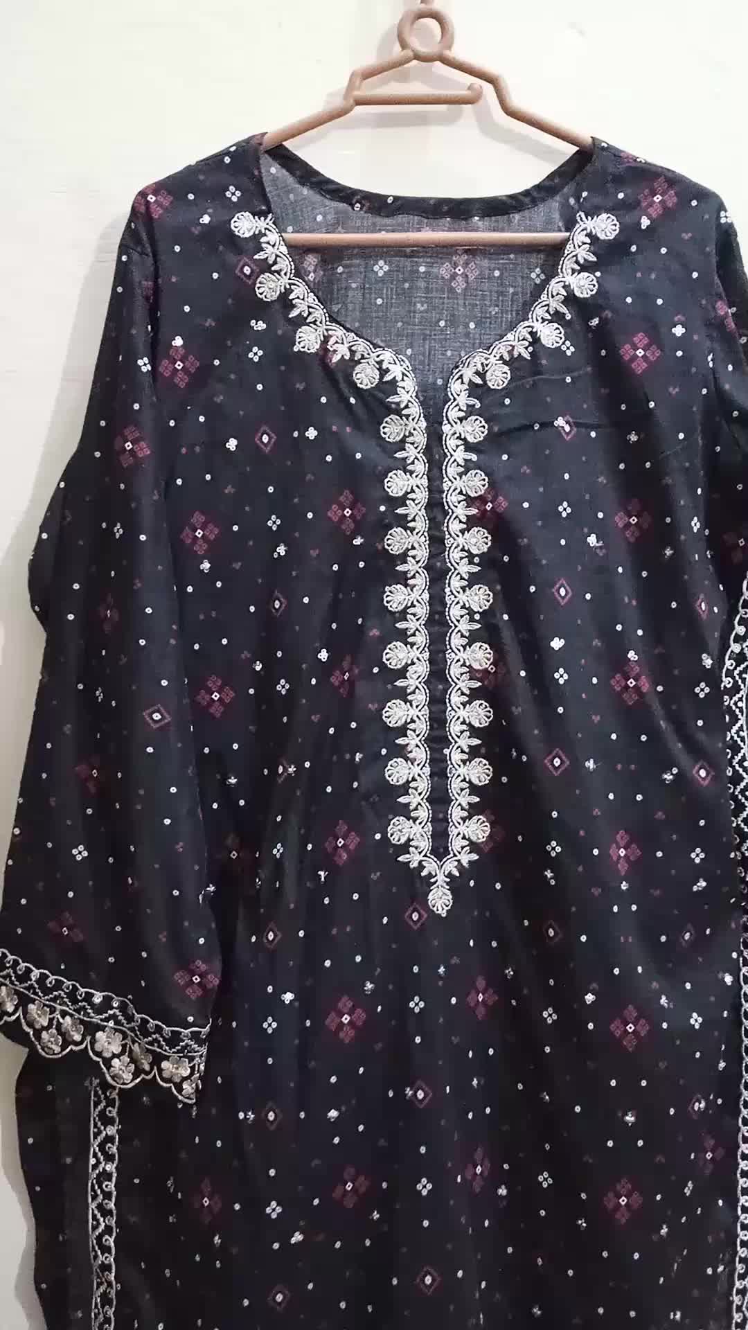 @Anaya Noor | ladies stitching