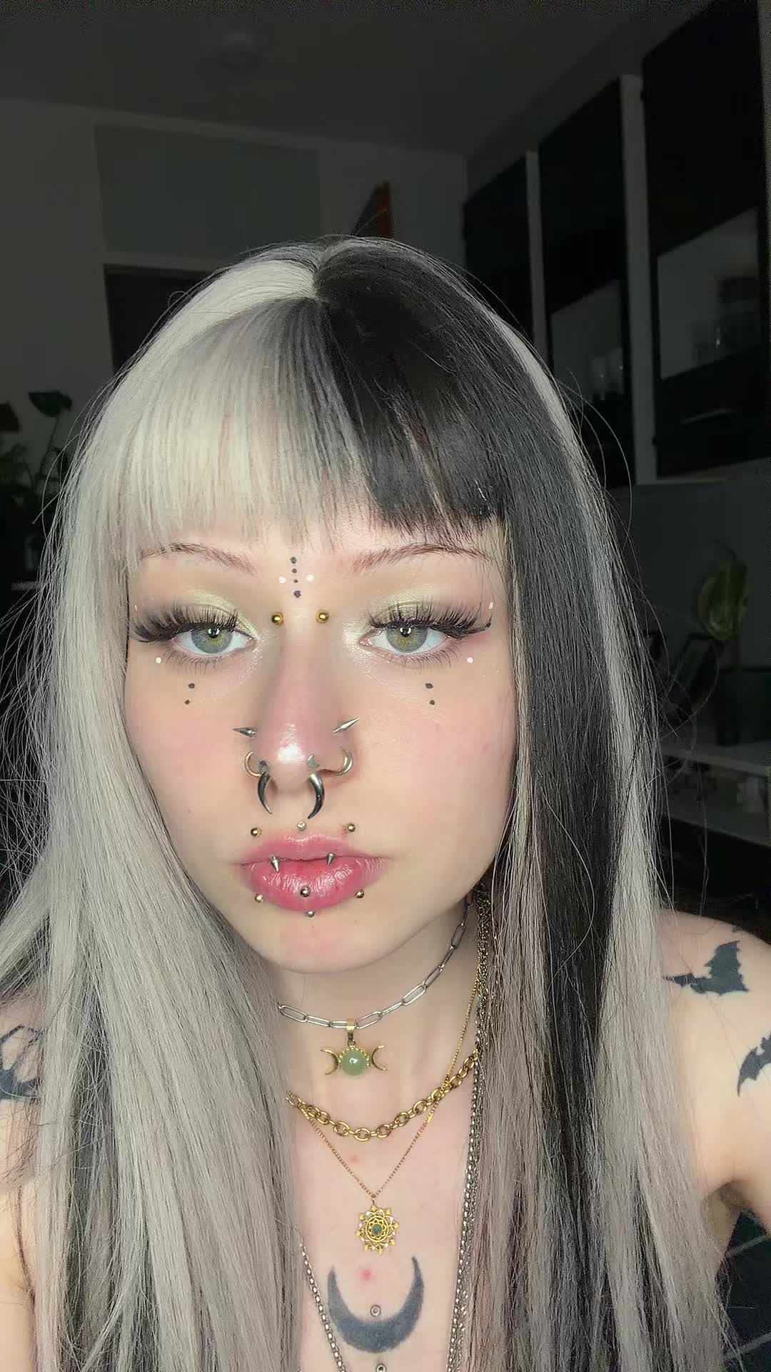 @๐í๐ฉ๐