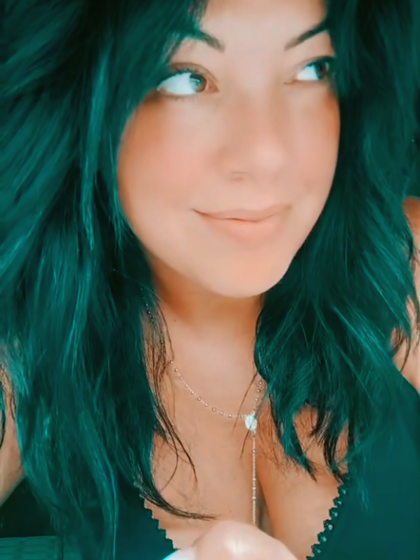 @💖 ɐɔıssǝſ 💖