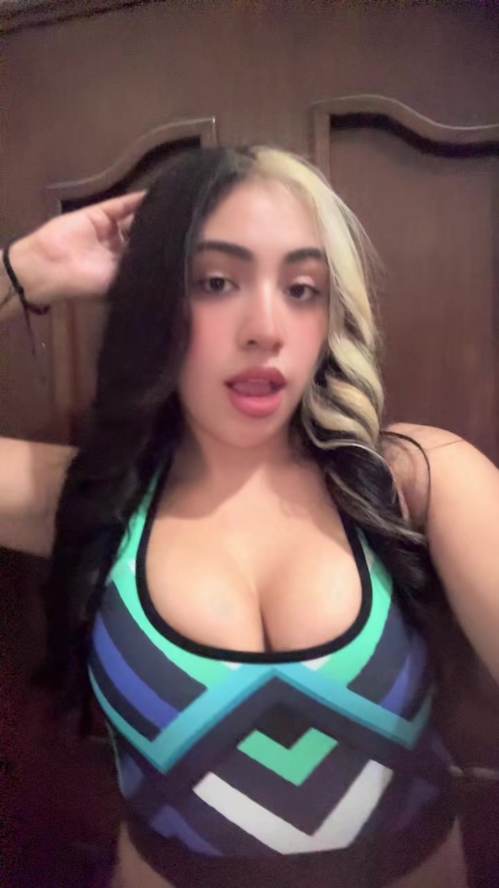 @Astrid Beltrán❣
