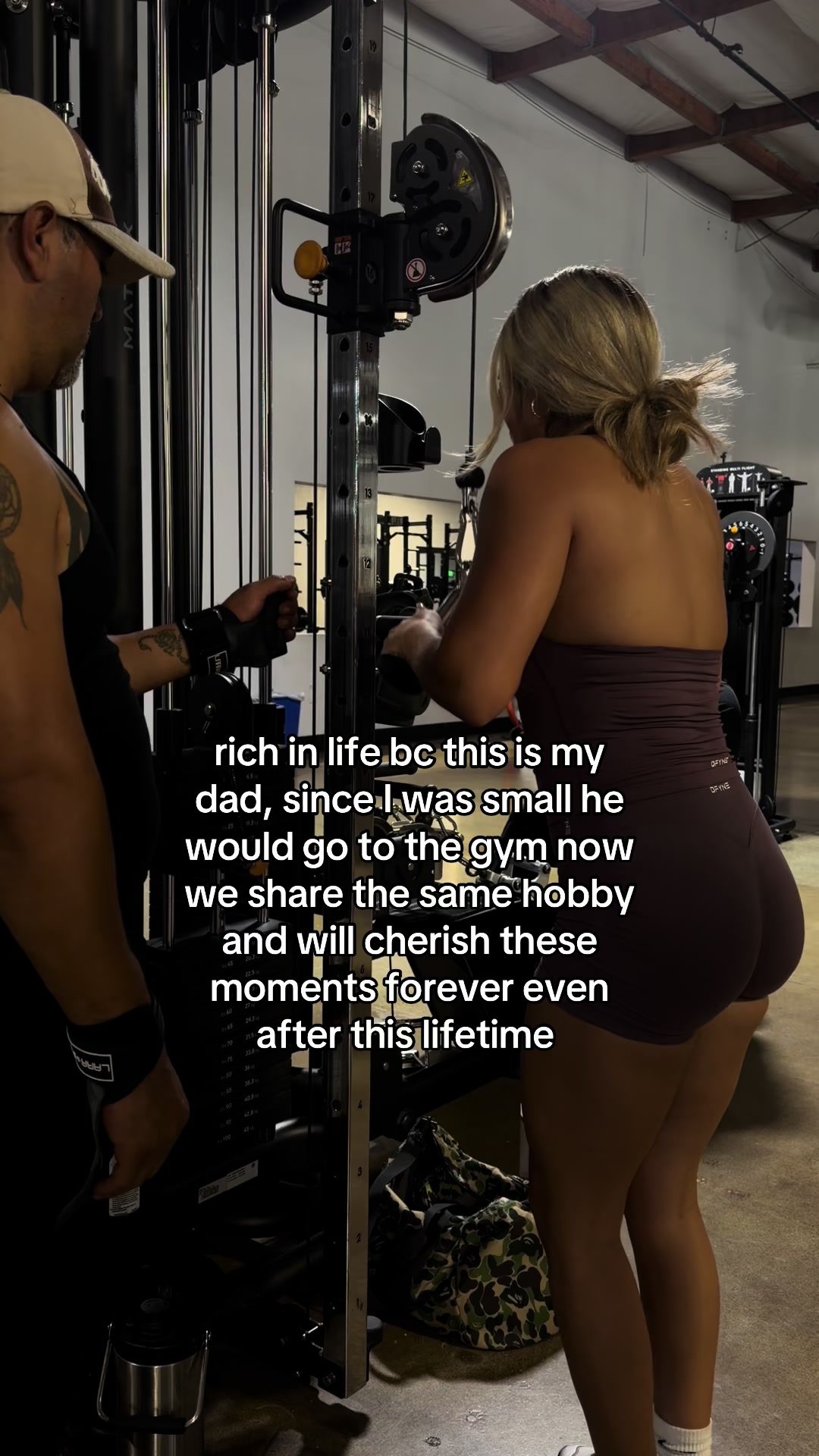 @&copy;️