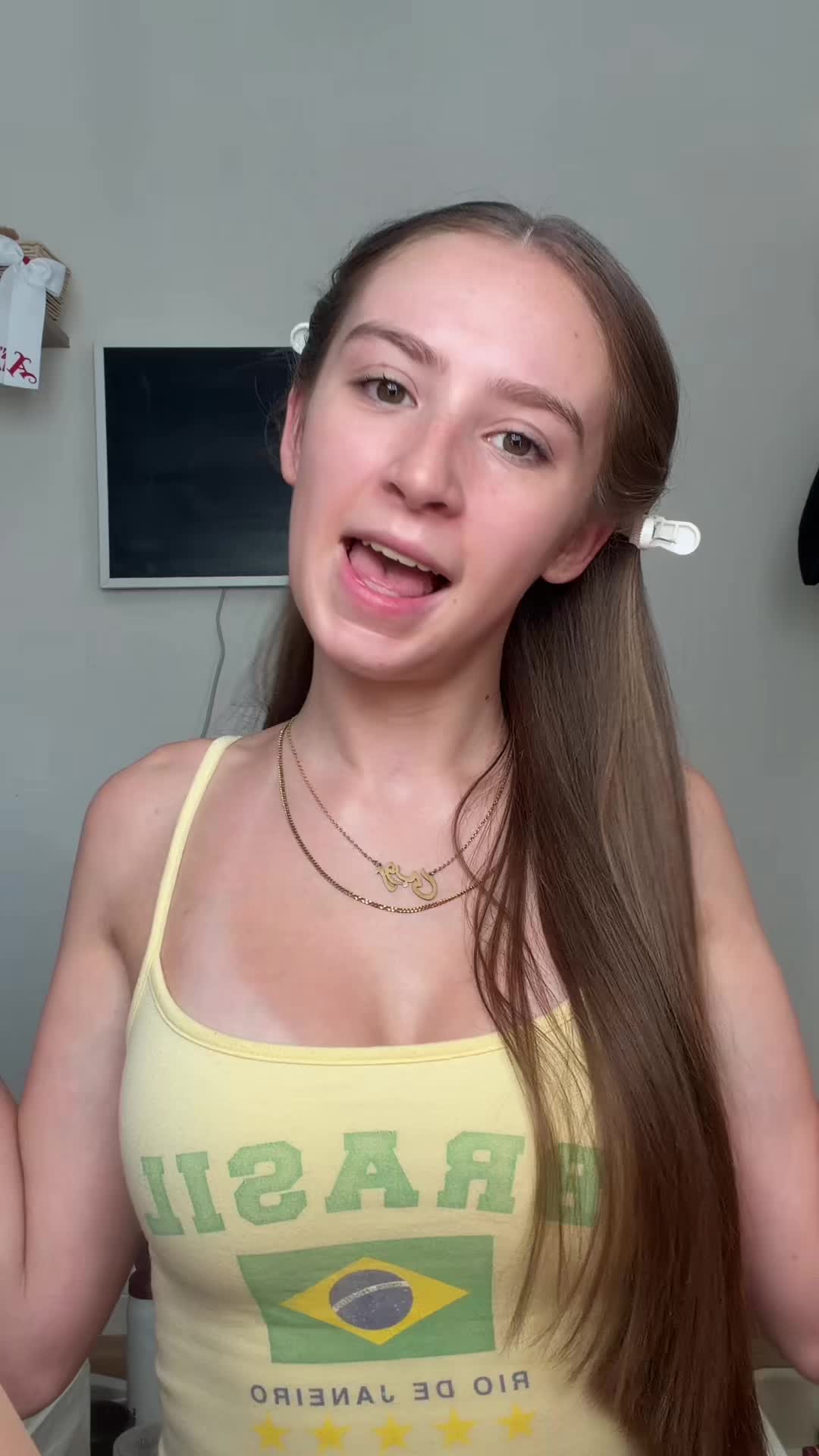 @𝓡𝓸𝓸₁₈