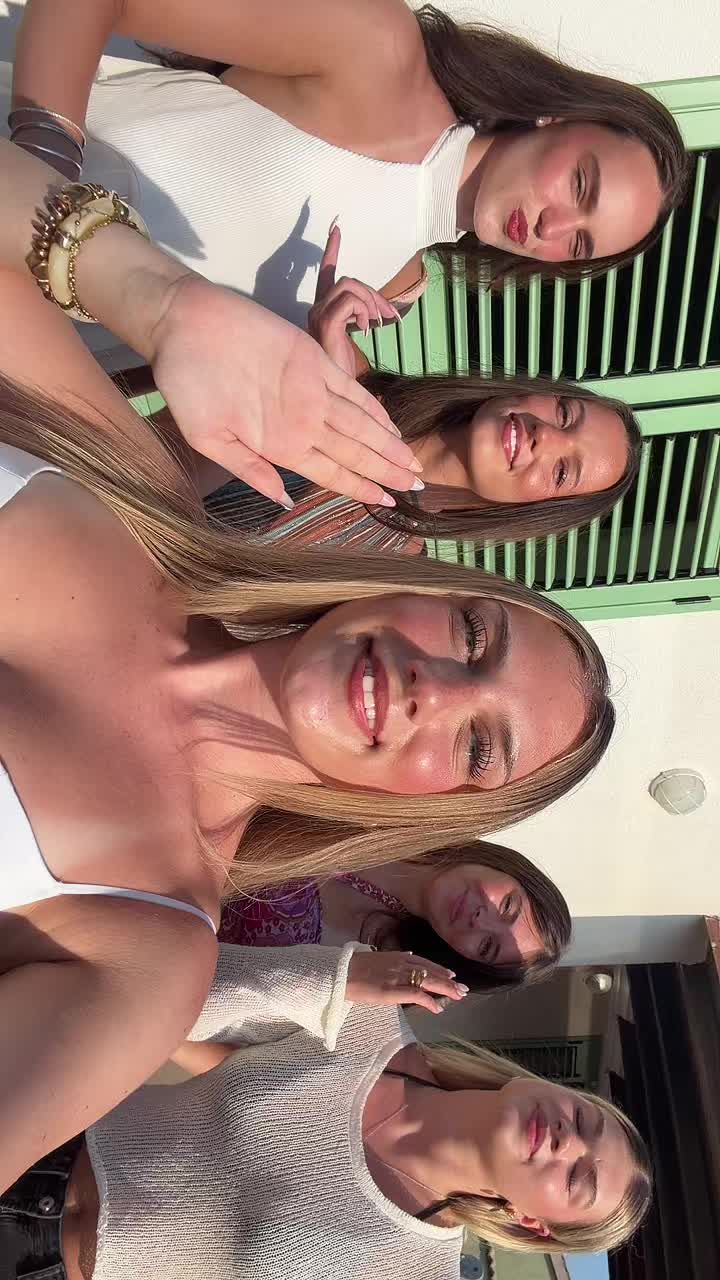 @mia ✮