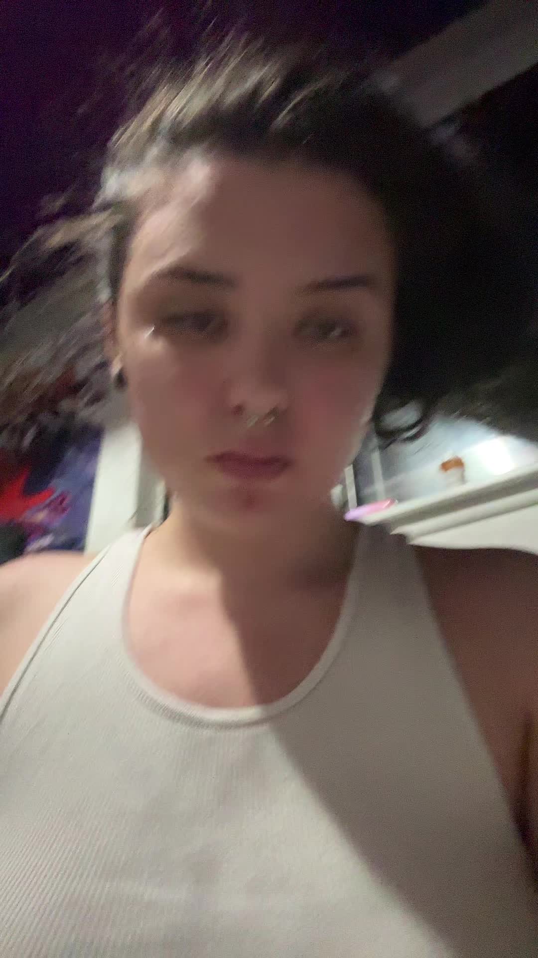 @Anna👎🏼