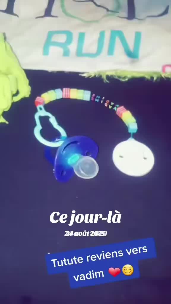@⭐main dans la main avec laure⭐