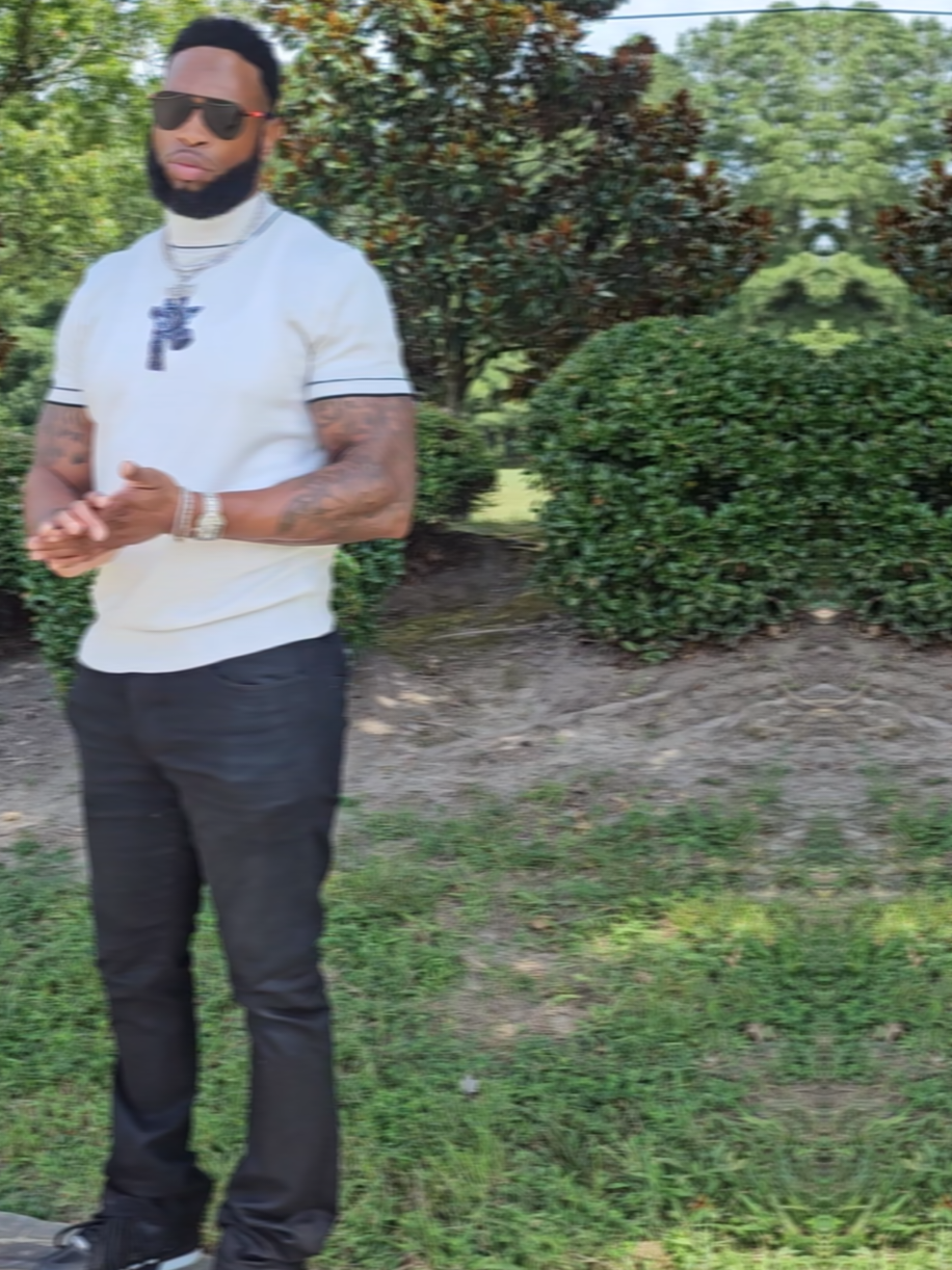 @millionsmoore ❌️