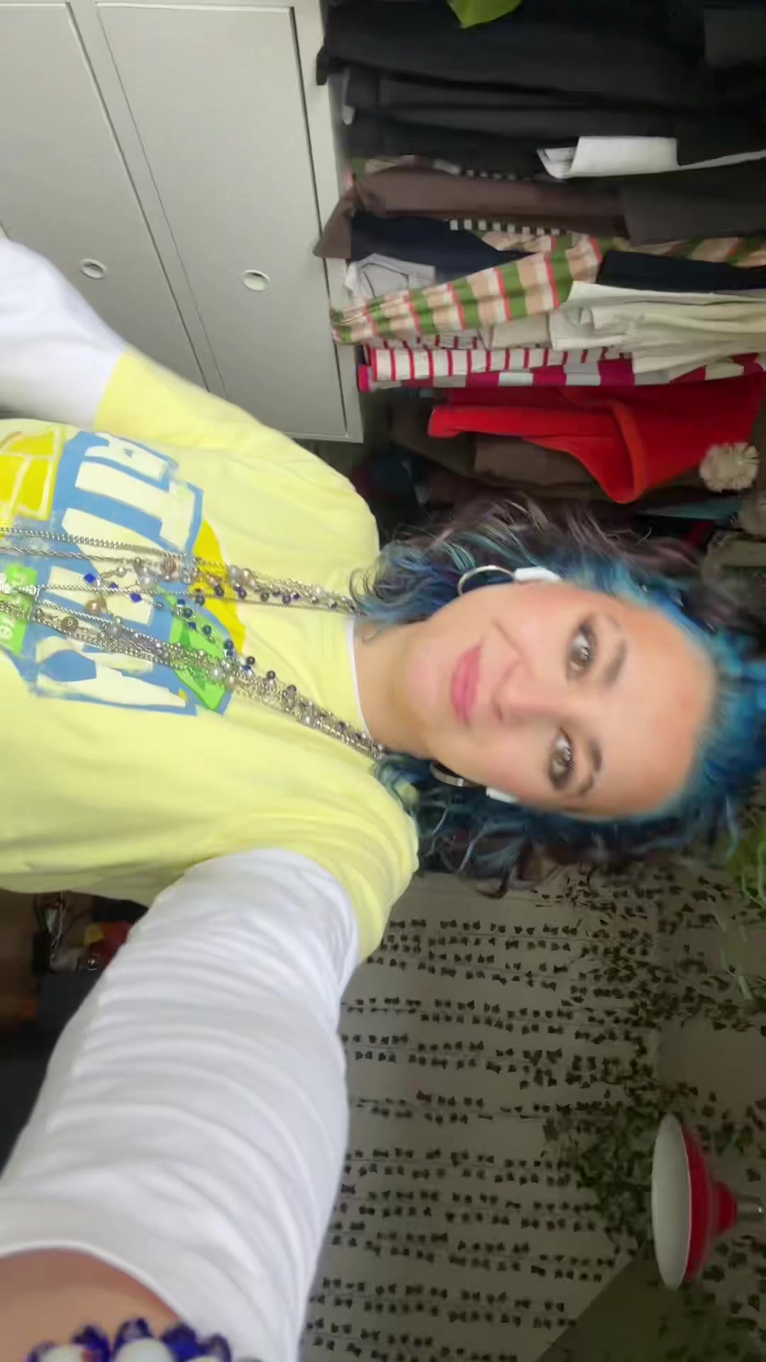 @whois_fenja