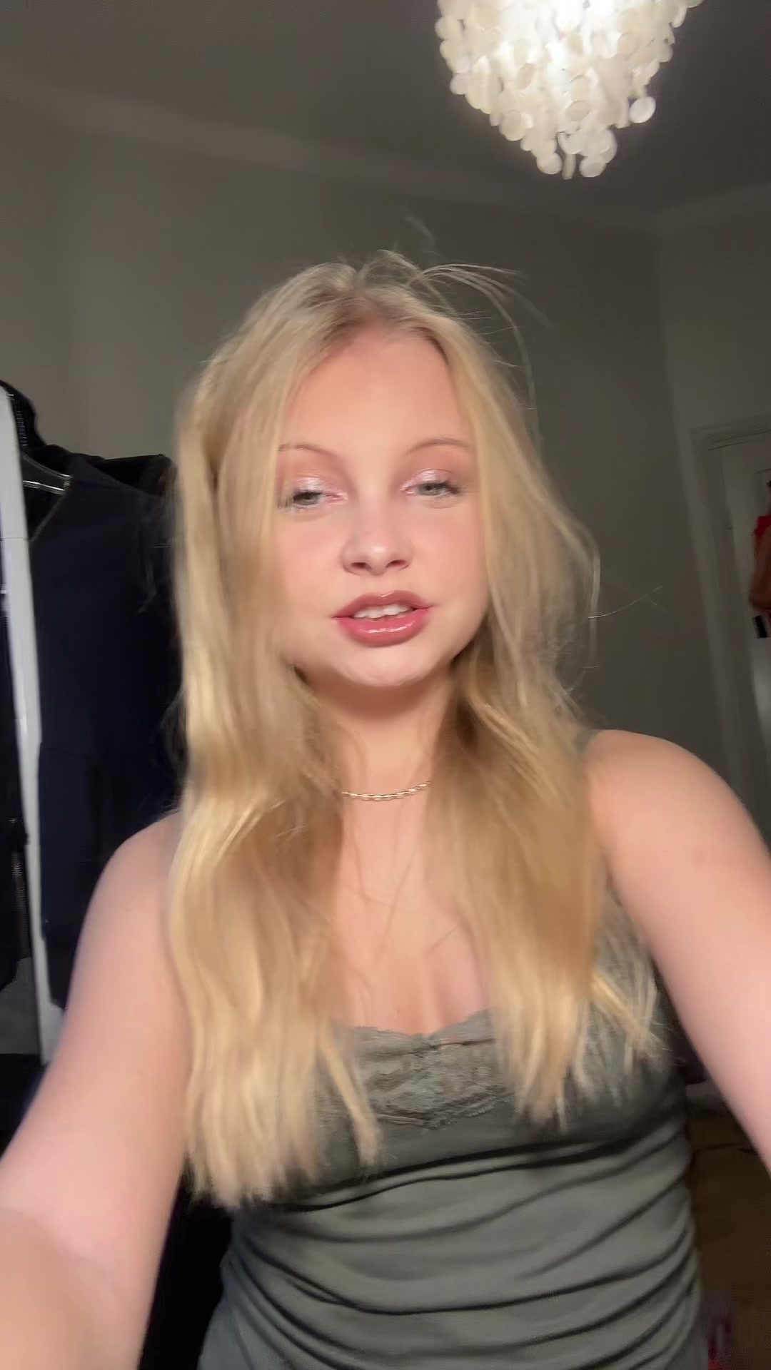 @ᑭOᗰEᒪO
