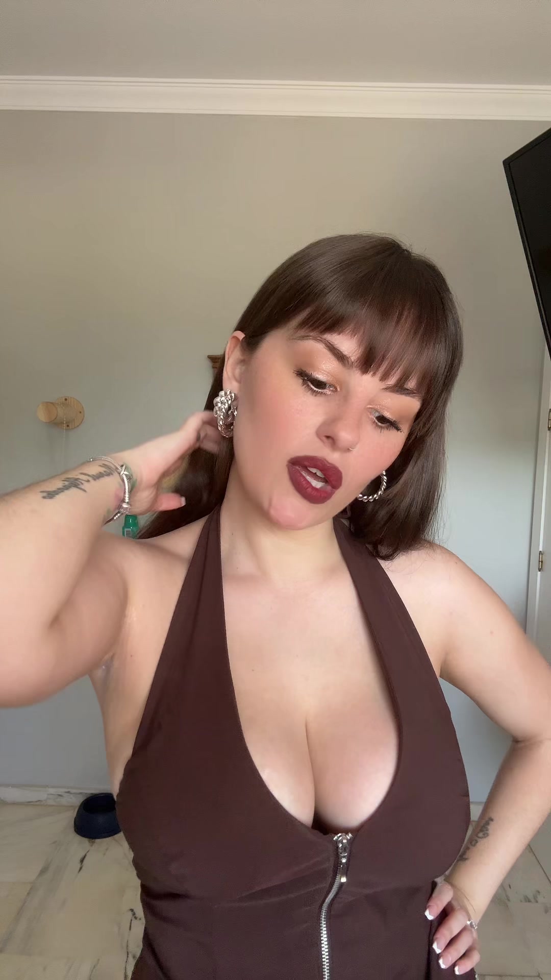 @Vanessa