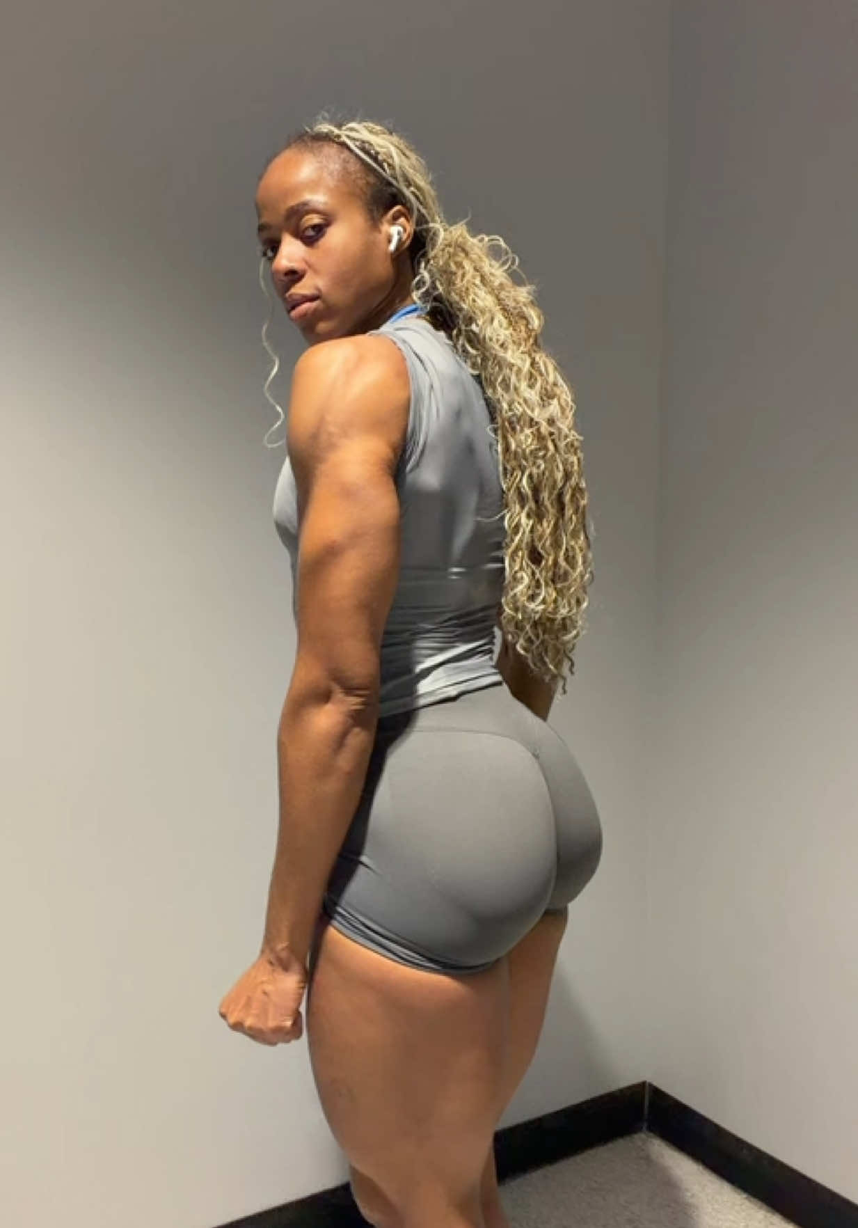 @Andrea Ekiko